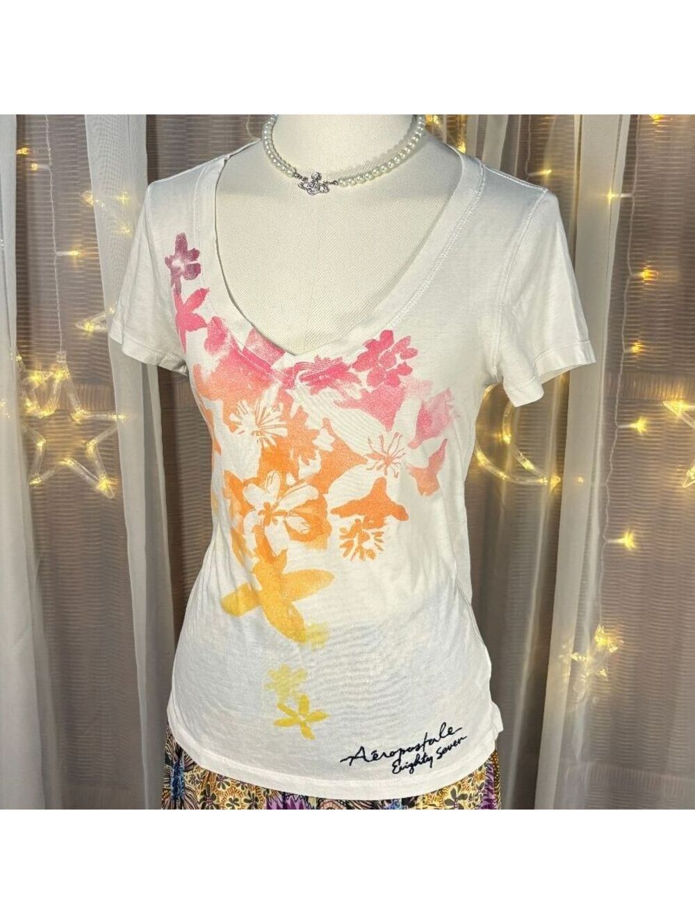 Aeropostale Floral Butterfly Graphic V Neck Baby Tee White Pink Y2K Small